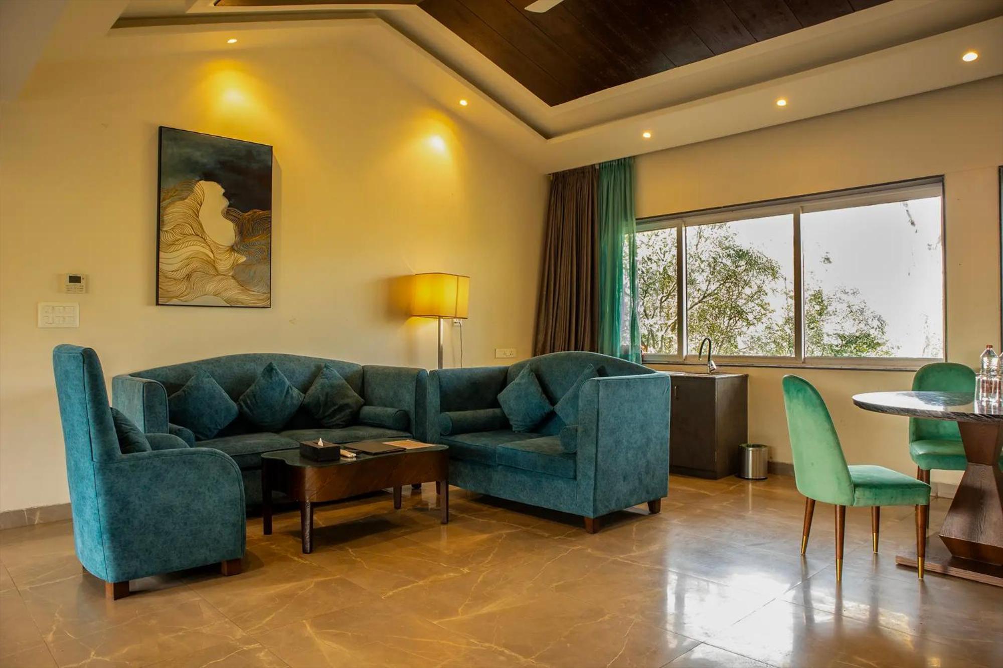 Basilica Resort - Where Luxury Redefines Mahabaleshwar Exterior photo