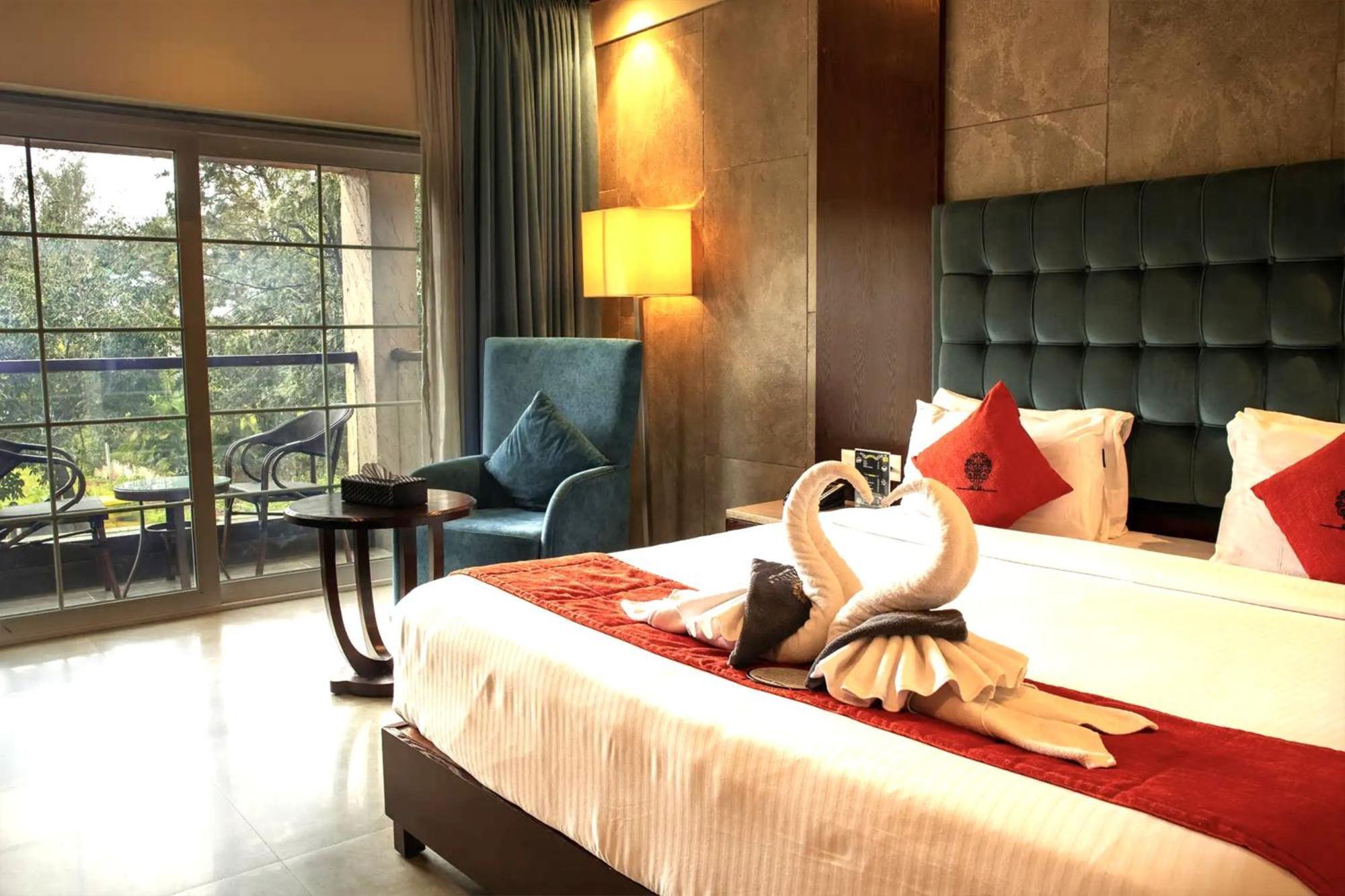 Basilica Resort - Where Luxury Redefines Mahabaleshwar Exterior photo
